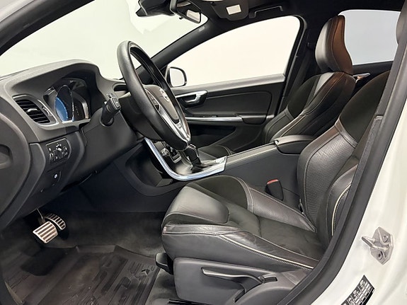 Volvo S60 7 of 17