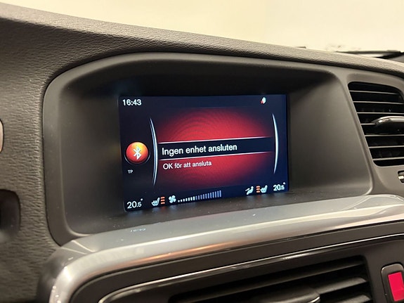 Volvo S60 16 of 17