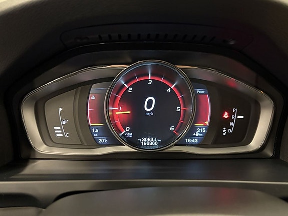 Volvo S60 13 of 17