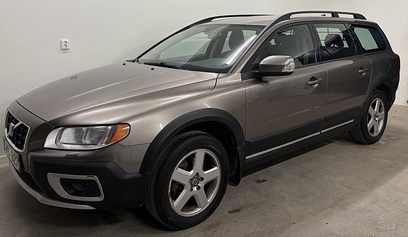 Volvo XC70 4 of 10