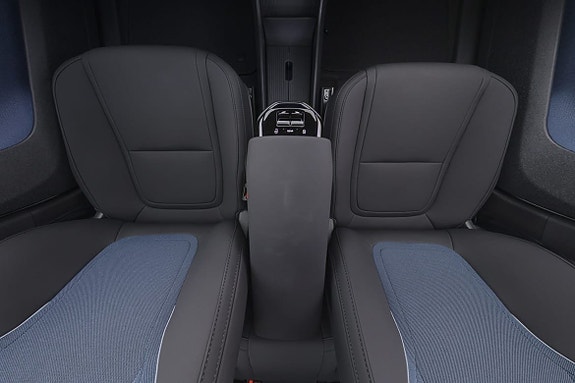Volvo EX30 9 of 28