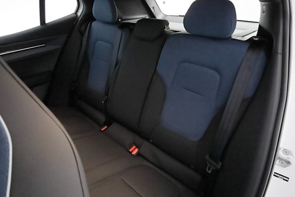 Volvo EX30 16 of 28