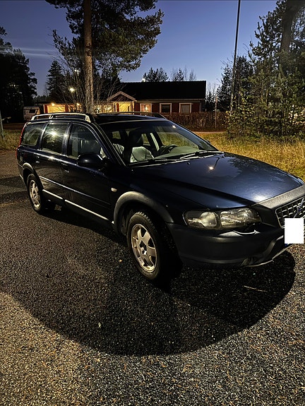 Volvo XC70 5 of 7