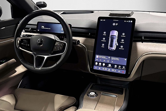 Volvo EX90 15 of 26