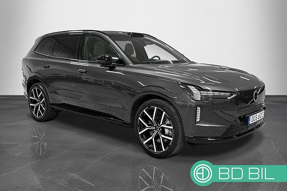 Volvo EX90 6 of 26