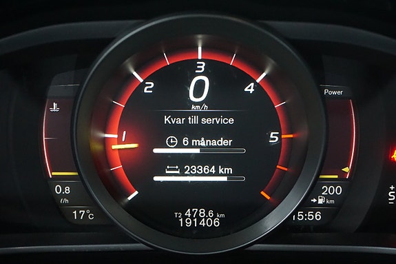 Volvo V40 Cross Country 20 of 25