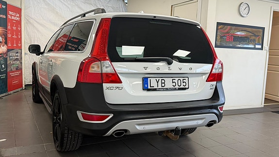 Volvo XC70 7 of 26