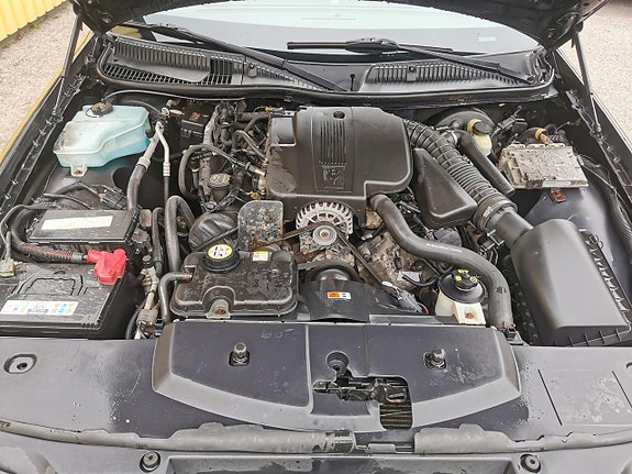 Lincoln Town Car 10 of 10
