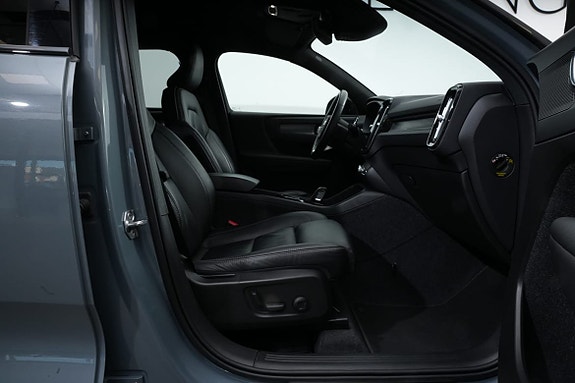 Volvo XC40 20 of 21