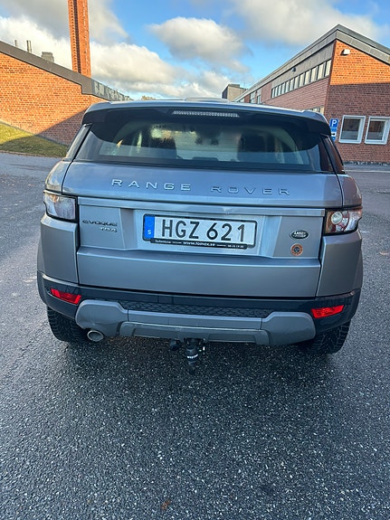 Land Rover Range Rover Evoque 9 of 14