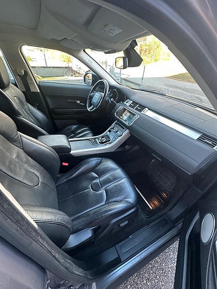 Land Rover Range Rover Evoque 6 of 14