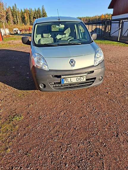 Renault Kangoo Express 2 of 10