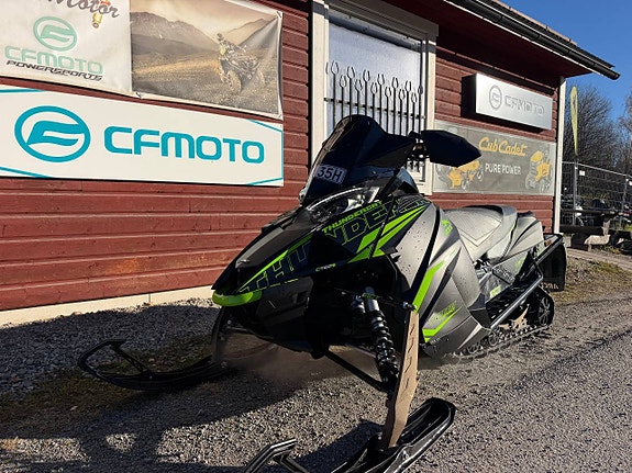Arctic Cat Thundercat -19 2 of 5