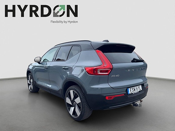 Volvo XC40 4 of 20