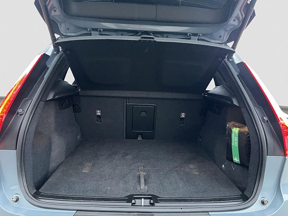 Volvo XC40 9 of 20