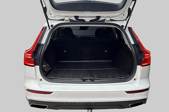 Volvo V60 Cross Country 15 of 15