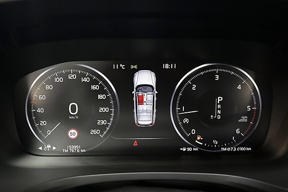 Volvo V60 Cross Country 11 of 15