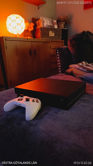 Product image 1 of 4