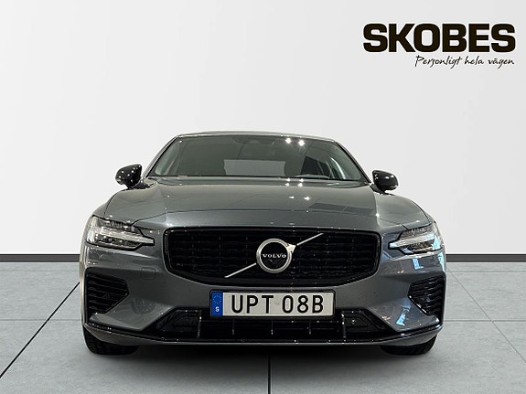 Volvo S60 2 of 3