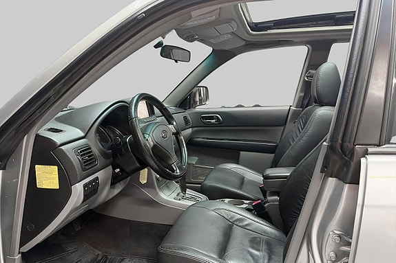 Subaru Forester 2.5 XT Turbo 230 ch – 4x4 – BVA – Toit panoramique – 136 000 km