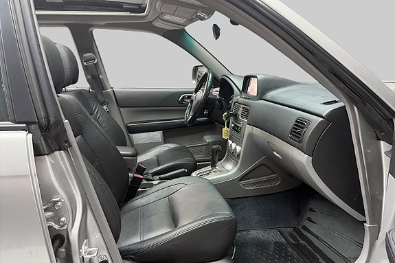 Subaru Forester 2.5 XT Turbo 230 ch – 4x4 – BVA – Toit panoramique – 136 000 km