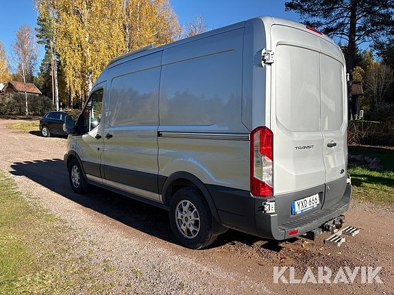 Ford Transit 3 of 6