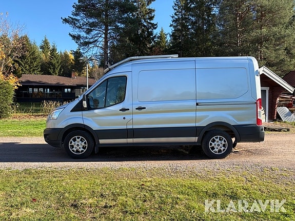 Ford Transit 2 of 6