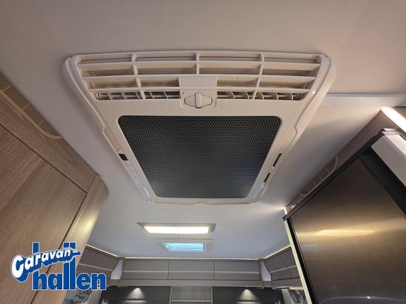 KABE Travelmaster x 780 LGB (Solpanel/AC/Dragkrok/E&P hydrauliska stödben/5e bälte 23 of 24
