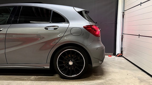 Mercedes-Benz A220 d 9 of 30