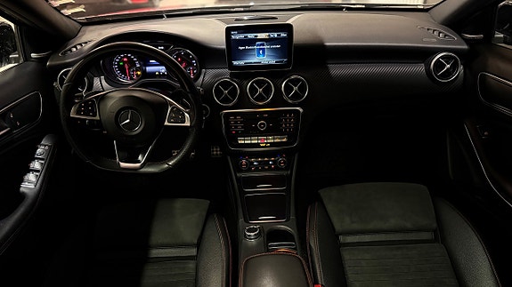 Mercedes-Benz A220 d 25 of 30