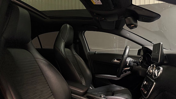 Mercedes-Benz A220 d 29 of 30