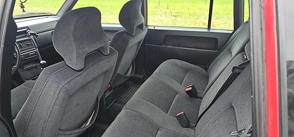 Volvo 940 4 of 7