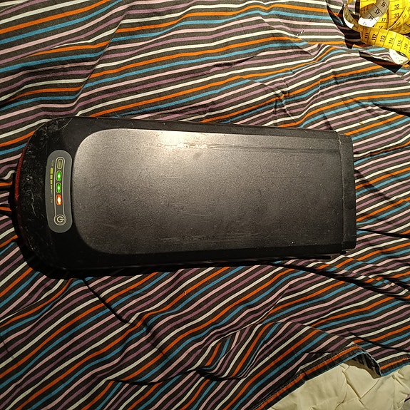 Product image 1 of 3