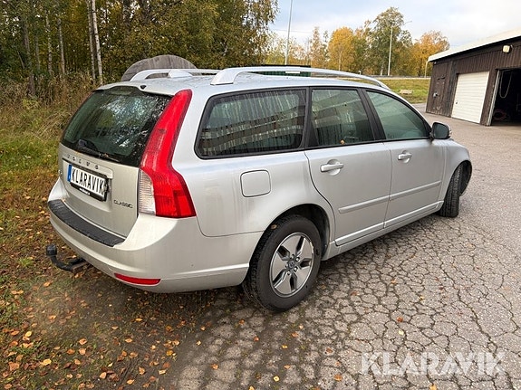 Volvo V50 5 of 6