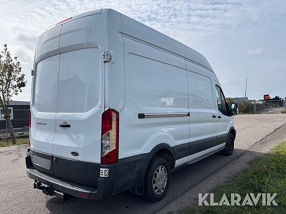 Ford Transit 3 of 6