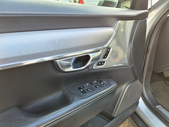 Volvo V90 Cross Country 6 of 11