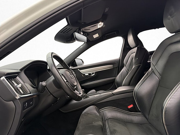 Volvo V90 12 of 30