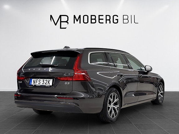 Volvo V60 4 of 21