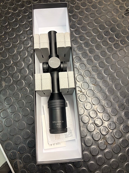 Product image 1 of 4