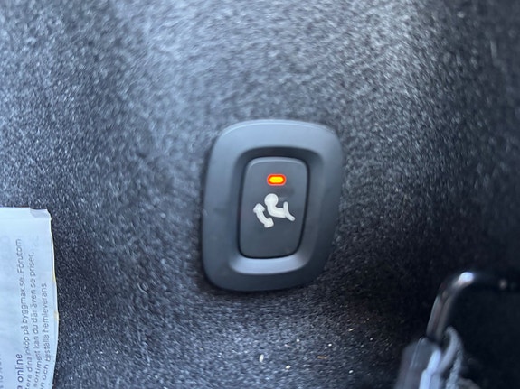 Volvo S90 21 of 22