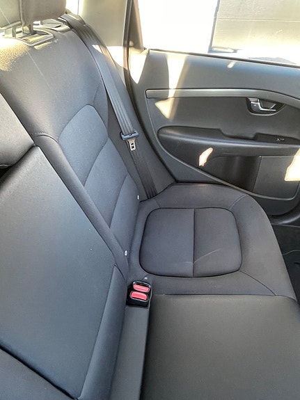 Volvo XC70 8 of 8