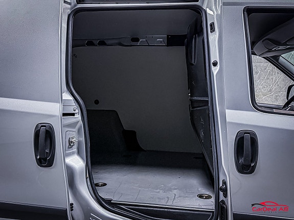 Fiat Doblo 18 of 21