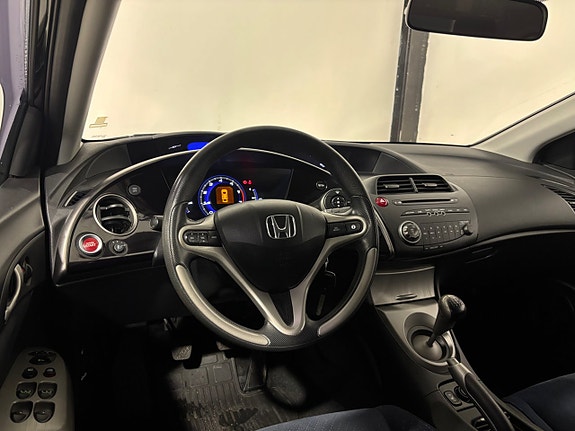 Honda Civic 23 of 30