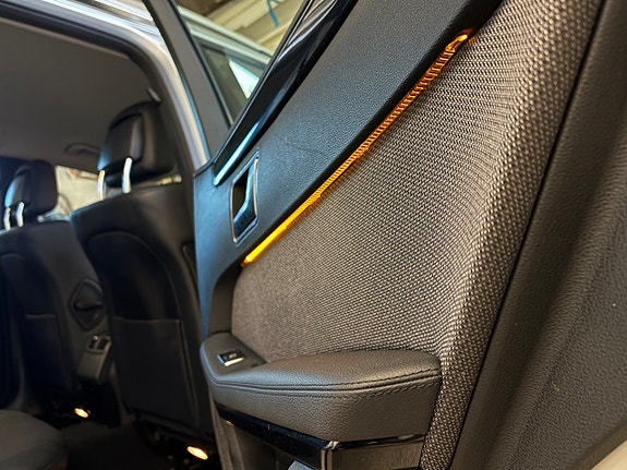 Mercedes-Benz E 250 18 of 26