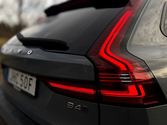 Volvo V90 Cross Country 8 of 30