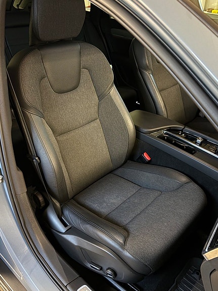 Volvo V90 Cross Country 16 of 30