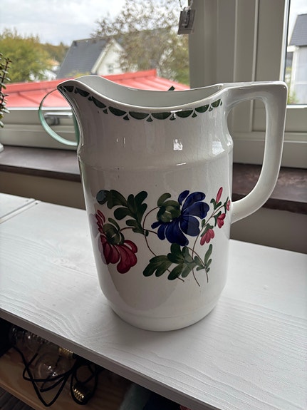 Product image 1 of 7