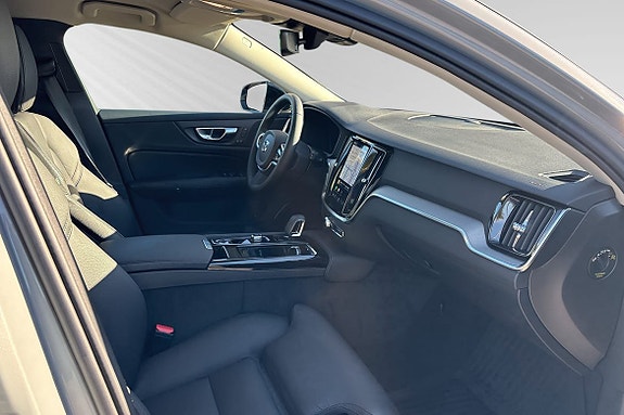 Volvo V60 10 of 14