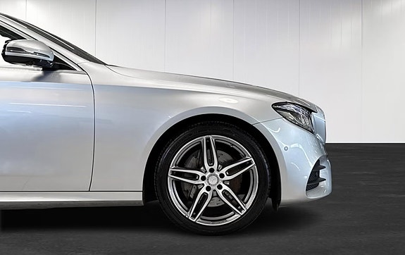 Mercedes-Benz E 220 d 5 of 21