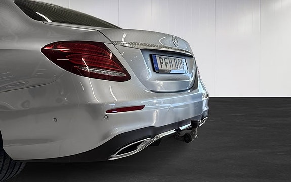 Mercedes-Benz E 220 d 13 of 21